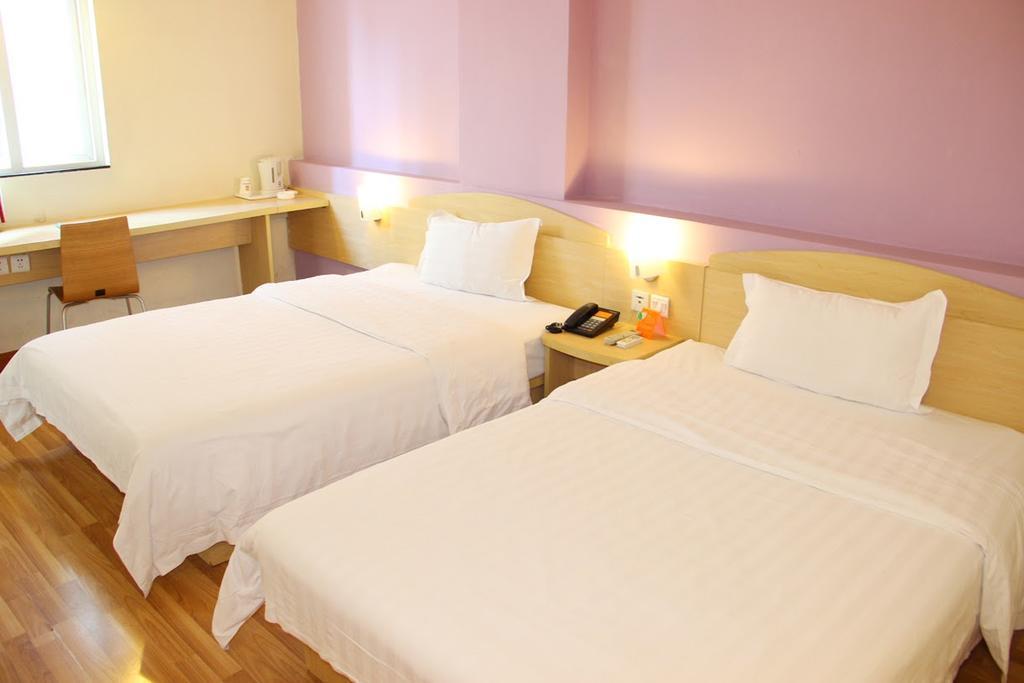 7Days Inn Chongqing Daxigou Renhe Street ภายนอก รูปภาพ
